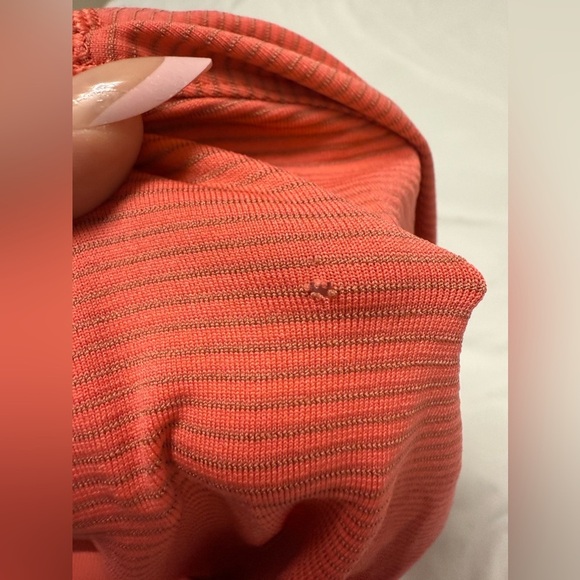 Lululemon Swiftly Relaxed Long-Sleeve Shirt *small Hole* - Picture 5 of 7